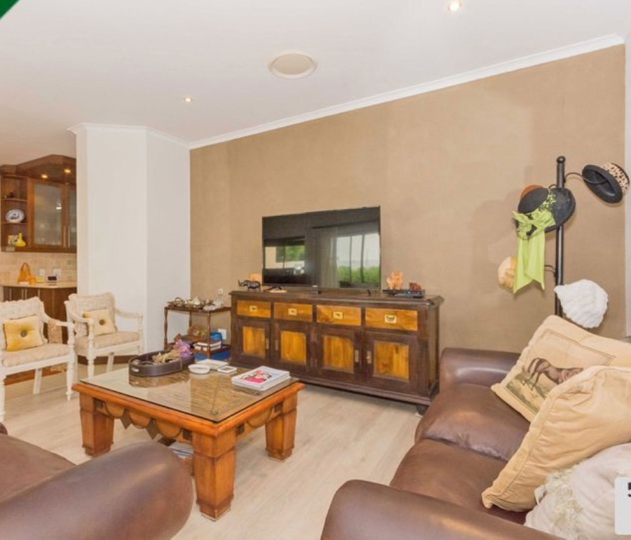 5 Bedroom Property for Sale in Parklands Western Cape